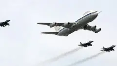 Самолёт Ил-80 на воздушном параде
