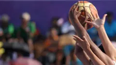 হামবানটোটায় নেপালের বিরুদ্ধে শ্রী লঙ্কার ম্যাচের একটি মুহূর্ত, ১১-১০-২০১১।