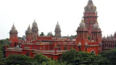 ஓபிசி இடஒதுக்கீடு வழங்குவது தொடர்பாக சட்டம் இயற்ற மத்திய அரசுக்கு சென்னை உயர்நீதிமன்றம் உத்தரவு