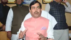 शाहनवाज़ हुसैन