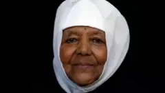 ተጻዋቲት ፒያኖ እማሆይ ጽጌ ማርያም ገብሩ