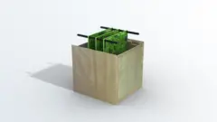 نموذج هندسي لقمر صناعي خشبي