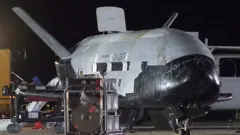 x-37b uzay uçağı