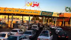 دولت ایران به طور پی درپی هر طرحی برای افزایش قیمت بنزین را رد می‌کند اما رسانه‌های این کشور می‌گویندصرف و تولید بنزین در «وضعیتی شکننده و به‌شدت نگران‌کننده» قرار دارد
