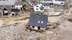 Destrozos en Shuld, Alemania
