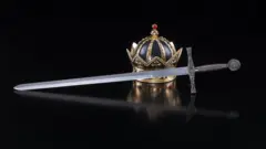 Корона и меч