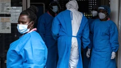 Ma'aikatan lafiya na cikin haɗarin kamuwa da Ebola yayin aikin kula da masu cutar 