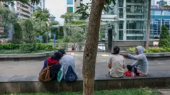 Endonezya parlamentosu evlilik dışı seksi bir yıla kadar hapisle cezalandıran yasayı kabul etti. 