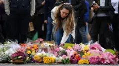 Nwaanyi na-eru uju na France