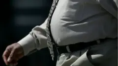 pesin with big belle