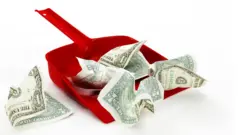 Dinero en pala para botar
