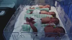 ఒకే కాన్పులో నలుగులు పిల్లలు