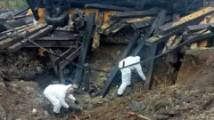 Польшанинг Пешводув қишлоғида ракета портлаган жой