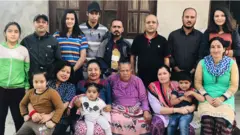 प्रचण्ड न्यौपानेको परिवारमा १४ जना सदस्यलाई कोरोनाभाइरस सङ्क्रमण भएको थियो