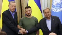Ukrainian President Zelensky with UN Secretary General Guterres and Turkish President Erdogan