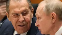 Putin y su ministro de Exteriores.