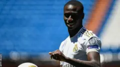 Mendy ubu ni umukinnyi wa Real Madrid waguzwe muri Lyon mu Bufaransa