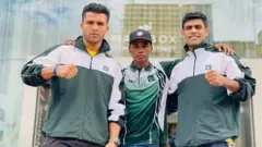 पाकिस्तान के मुक्केबाज सुलेमान बलूच और नजीरुल्लाह की तस्वीर