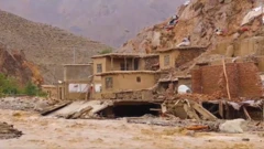 اداره مبارزه با حوادث طبیعی در افغانستان گفته است تا کنون ۵۰۰ خانه در اثر سیلاب‌ها ویران شده و ۲هزار خانه آسیب دیده