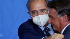 Paulo Guedes e Jair Bolsonarocasa de aposta parimatchfotocasa de aposta parimatchsetembro