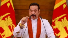 மஹிந்த ராஜபக்ஷ