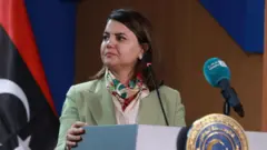 وزيرة الخارجية الليبية نجلاء المنقوش