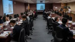 香港區議會整頓選舉制度　直選席位減少至20%