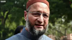 ओवैसी