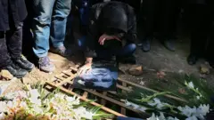 محل دفن شجریان