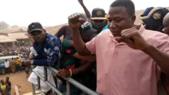 Sunday Igboho ati awọn alatilẹyin rẹ