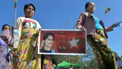 নেপিডতে মি সু চির সমর্থনে সমাবেশ, ডিসেম্বর ৭, ২০১৯