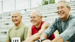 چطور بیشتر (و سالمتر) زندگی کنیم: نُه راهکار ساده