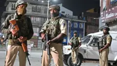कश्मीर, अनुच्छेद 370