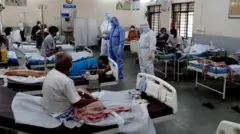 కరోనా రోగులతో ఒక ఆస్పత్రి