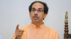 उद्धव ठाकरे