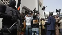 Aworan awọn akọroyin