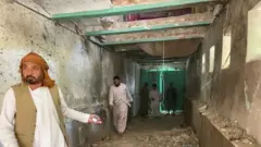 Bom di masjid Syiah di Kandahar, Afghanistan