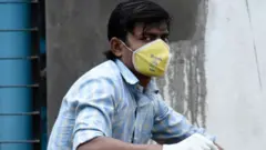 પ્રતીકાત્મક તસવીર