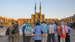 تلاش‌های تازه ایران برای جذب سرمایه‌گذاران و گردشگران خارجی