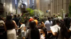 Celebração do Domingo de Ramos na Catedral da Sé, em São Paulo, em 13 de abril de 2025