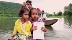 సోలబొంగు విద్యార్థులు