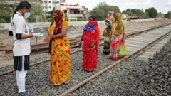 የጤና ባለሙኣዎች በመላ አገሪቱ የኮቪድ-19 ምርመራ እያደረጉ ነው