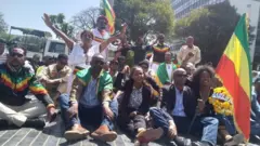 Miseensota dhaaba Baaldiraas Dimookrasii dhugaaf