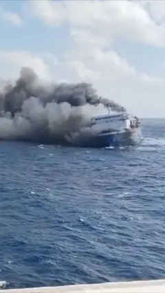 KMP Mutiara Sentosa 2 terbakar