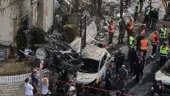 استهدف حزب الله مناطق في حيفا للمرة الأولى منذ بدء المواجهات مع إسرائيل في 8 أكتوبر/تشرين الأول 2023.