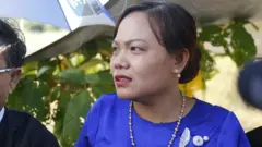 ဒေါ်စုဒါလီအောင်အင်တာဗျုး ရုပ်သံ ဖိုင် ကိုစစ်ဆေး