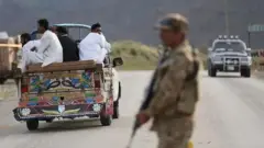 पाकिस्तान में ऑपरेशन ‘अज़्म-ए-इस्तेहकाम’ चल रहा है.