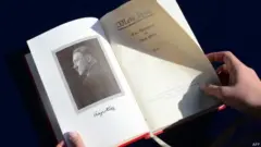 Página de "Mein Kampf"