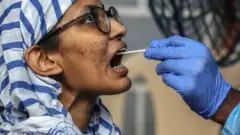 दिल्ली में कोरोना
