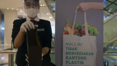 larangan plastik, jakarta, psbb, covid-19